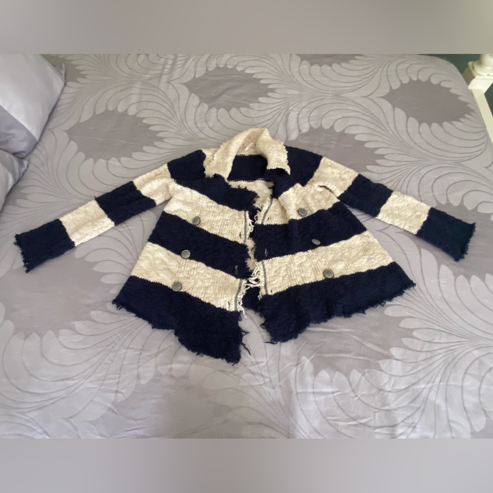 Free people xs sweater good condition
